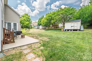 208 Deerfield Dr, Mount Holly, NC 28120 - Photo 34
