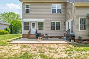 208 Deerfield Dr, Mount Holly, NC 28120 - Photo 32