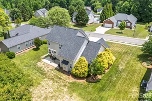 208 Deerfield Dr, Mount Holly, NC 28120 - Photo 40