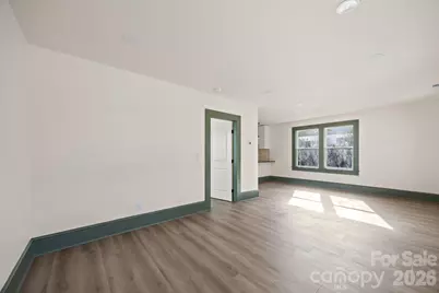 63 Elizabeth Place, Asheville, NC 28801 - Photo 8