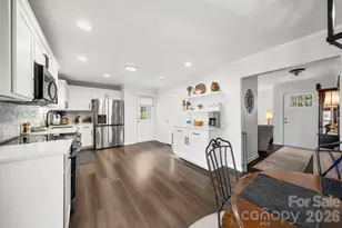 206 Cottage Pl, York, SC 29745 - Photo 16