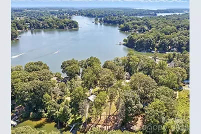 3748 Landmark Drive, Sherrills Ford, NC 28673 - Photo 10