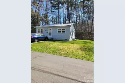 408 S Starr Street, Dallas, NC 28034 - Photo 2