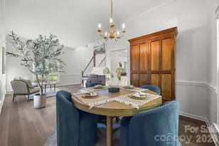 8607 Piccone Brook Ln, Charlotte, NC 28216 - Photo 10