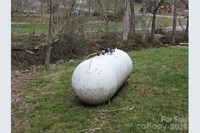 4188 State Hwy 80 S Highway S, Burnsville, NC 28714 - Photo 18