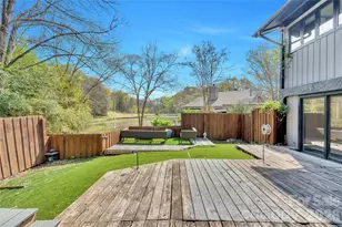 4209 Burning Tree Dr, Charlotte, NC 28277 - Photo 2