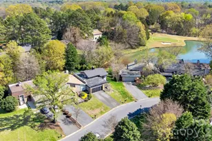 4209 Burning Tree Dr, Charlotte, NC 28277 - Photo 32