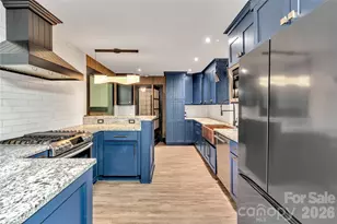 4209 Burning Tree Dr, Charlotte, NC 28277 - Photo 10