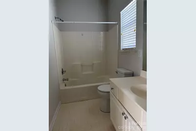 8405 Duckwood Lane, Charlotte, NC 28215 - Photo 12