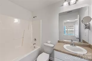 1127 Ilana Ct, Charlotte, NC 28204 - Photo 26