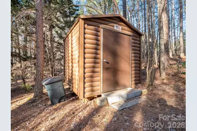 907 Hidden Lake Parkway, Nebo, NC 28761 - Photo 34