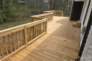 6608 Wagon Oak Rd, Charlotte, NC 28212 - Photo 2