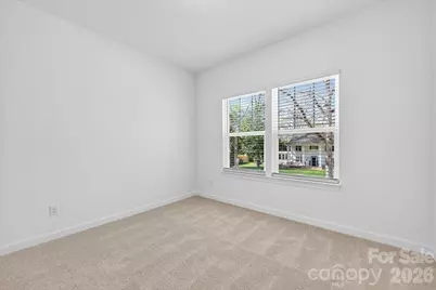 2032 Mandarin Boulevard, Charlotte, NC 28205 - Photo 28