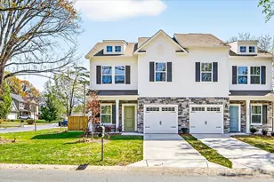 2032 Mandarin Blvd, Charlotte, NC 28205 - Photo 1