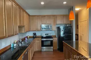 141 W Main Ave, Gastonia, NC 28052 - Photo 6