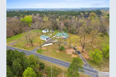 1821 Martin Road, Wadesboro, NC 28170 - Photo 2