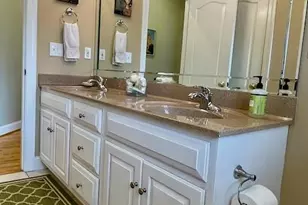 4945 Brookridge Dr NE, Hickory, NC 28601 - Photo 40