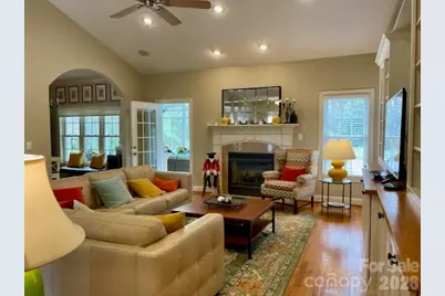 4945 Brookridge Drive NE, Hickory, NC 28601 - Photo 8