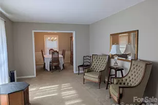 13547 Idlefield Ln, Matthews, NC 28105 - Photo 14