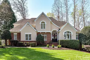 1320 Hudson Pl, Davidson, NC 28036 - Photo 2