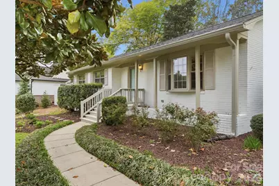 814 Twin Oaks Road, Davidson, NC 28036 - Photo 1