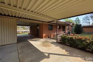 217 Park Rd, Mount Holly, NC 28120 - Photo 8