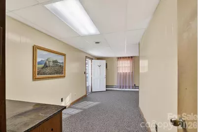 708 Wilmore Street NE, Lenoir, NC 28645 - Photo 32
