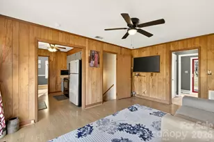 708 Wilmore St NE, Lenoir, NC 28645 - Photo 22