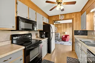708 Wilmore St NE, Lenoir, NC 28645 - Photo 24