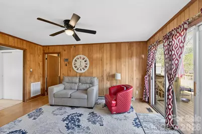 708 Wilmore Street NE, Lenoir, NC 28645 - Photo 20