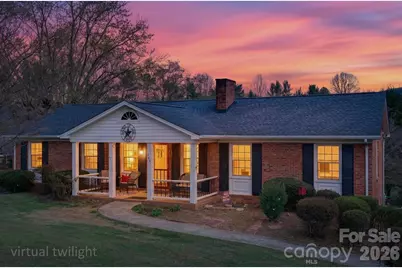 708 Wilmore Street NE, Lenoir, NC 28645 - Photo 2