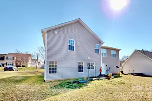 447 Fawnbrook Ln, Gastonia, NC 28052 - Photo 26