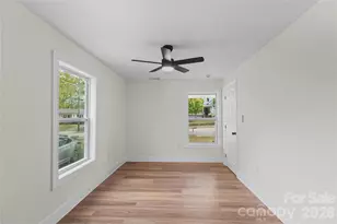 509 S Marietta St, Gastonia, NC 28052 - Photo 16