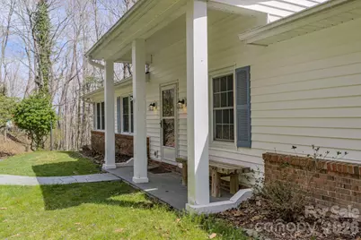 195 Long John Drive, Hendersonville, NC 28791 - Photo 2
