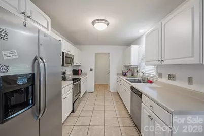 5406 Winding Oak Drive, Hickory, NC 28602 - Photo 24