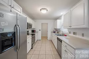 5406 Winding Oak Dr, Hickory, NC 28602 - Photo 24