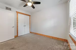 636 Chipley Ave, Charlotte, NC 28205 - Photo 6