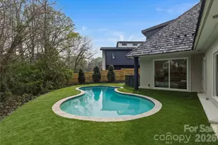 1417 S Wendover Rd, Charlotte, NC 28211 - Photo 2