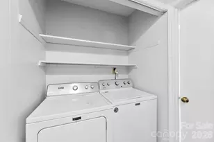 5307 Dawndeer Ln, Charlotte, NC 28212 - Photo 12