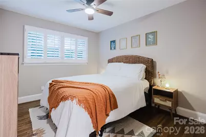 4920 Raymond Place, Charlotte, NC 28205 - Photo 24