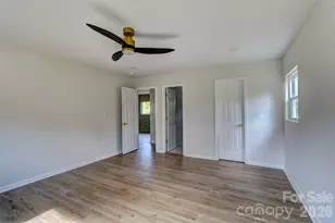 902 N Mountain St, Cherryville, NC 28021 - Photo 14