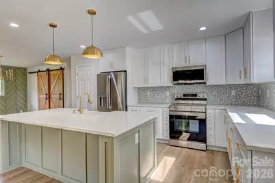 902 N Mountain Street, Cherryville, NC 28021 - Photo 8