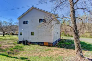 902 N Mountain St, Cherryville, NC 28021 - Photo 24