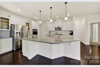 904 Twin Valley Way, Fort Mill, SC 29715 - Photo 2