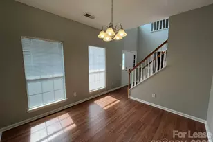 9608 Dalphon Jones Dr, Charlotte, NC 28213 - Photo 4