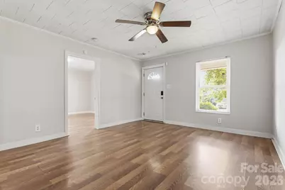116 Honeywood Avenue, Charlotte, NC 28216 - Photo 8