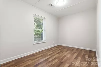 116 Honeywood Avenue, Charlotte, NC 28216 - Photo 16