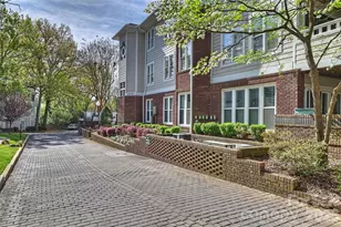 2715 Selwyn Ave, Charlotte, NC 28209 - Photo 2