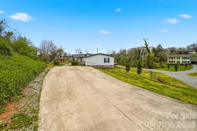 315 W McDowell Street, Morganton, NC 28655 - Photo 40