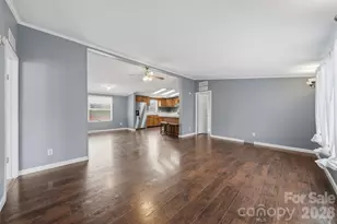 315 W McDowell St, Morganton, NC 28655 - Photo 4